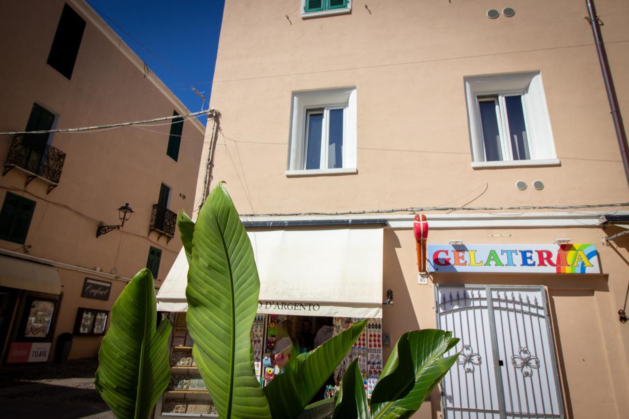 Alghero Appartamento In Centro Casa Ferret Экстерьер фото